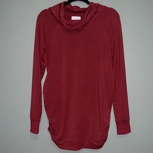 Maternity long sleeve top